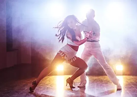 salsa kursu istanbul