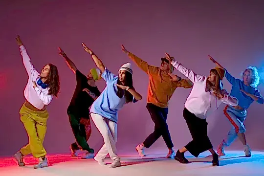 dans akademi tanıtım