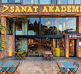 Akademiden Fotoğraflar