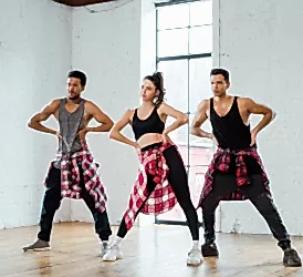 Serbest Stil Dans Kursları